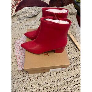 Womens Sugar Red Smooth Wide Width Ankle Boots‎ Size 9W With 2-Inch Block Heel